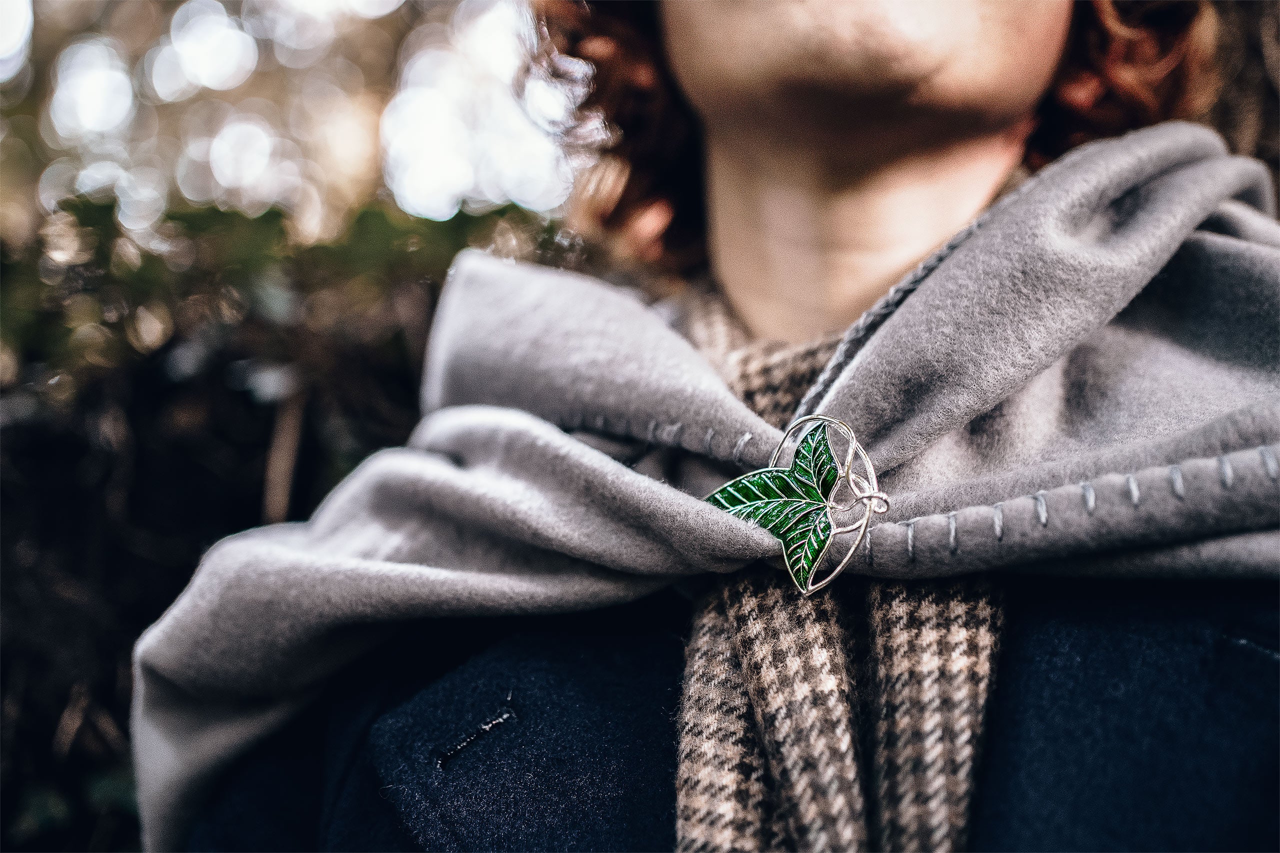 Product image The Lord of the Rings - Leaf Brooch Replica
