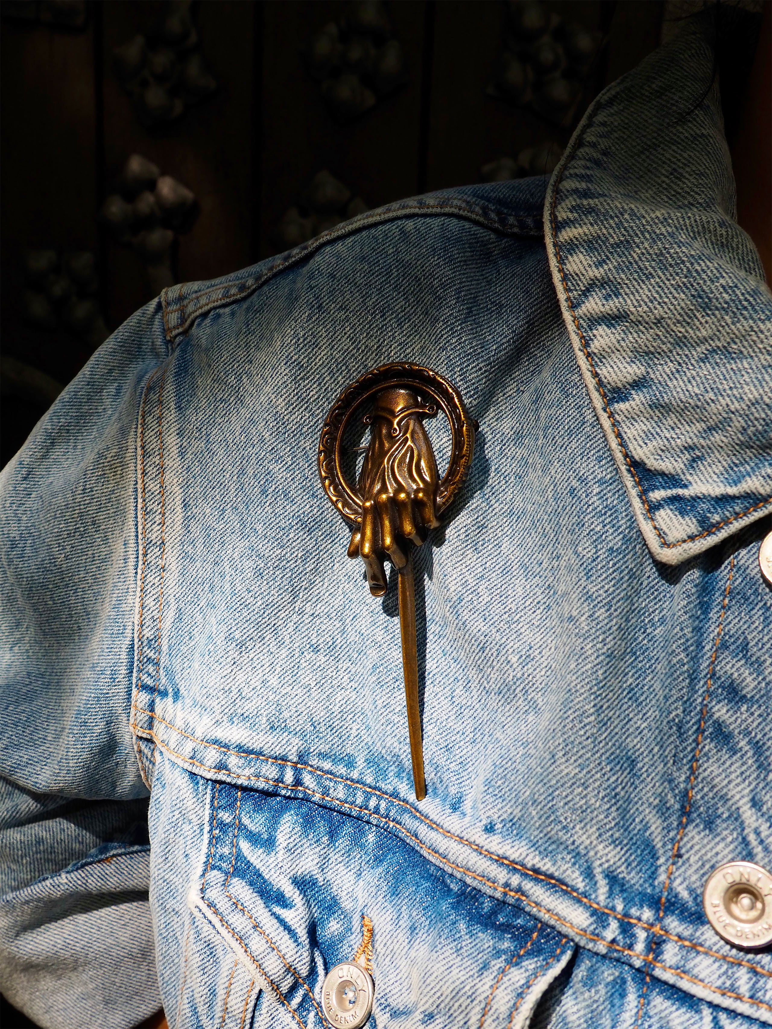 Produktbild Game of Thrones - Hand of the King Brosch