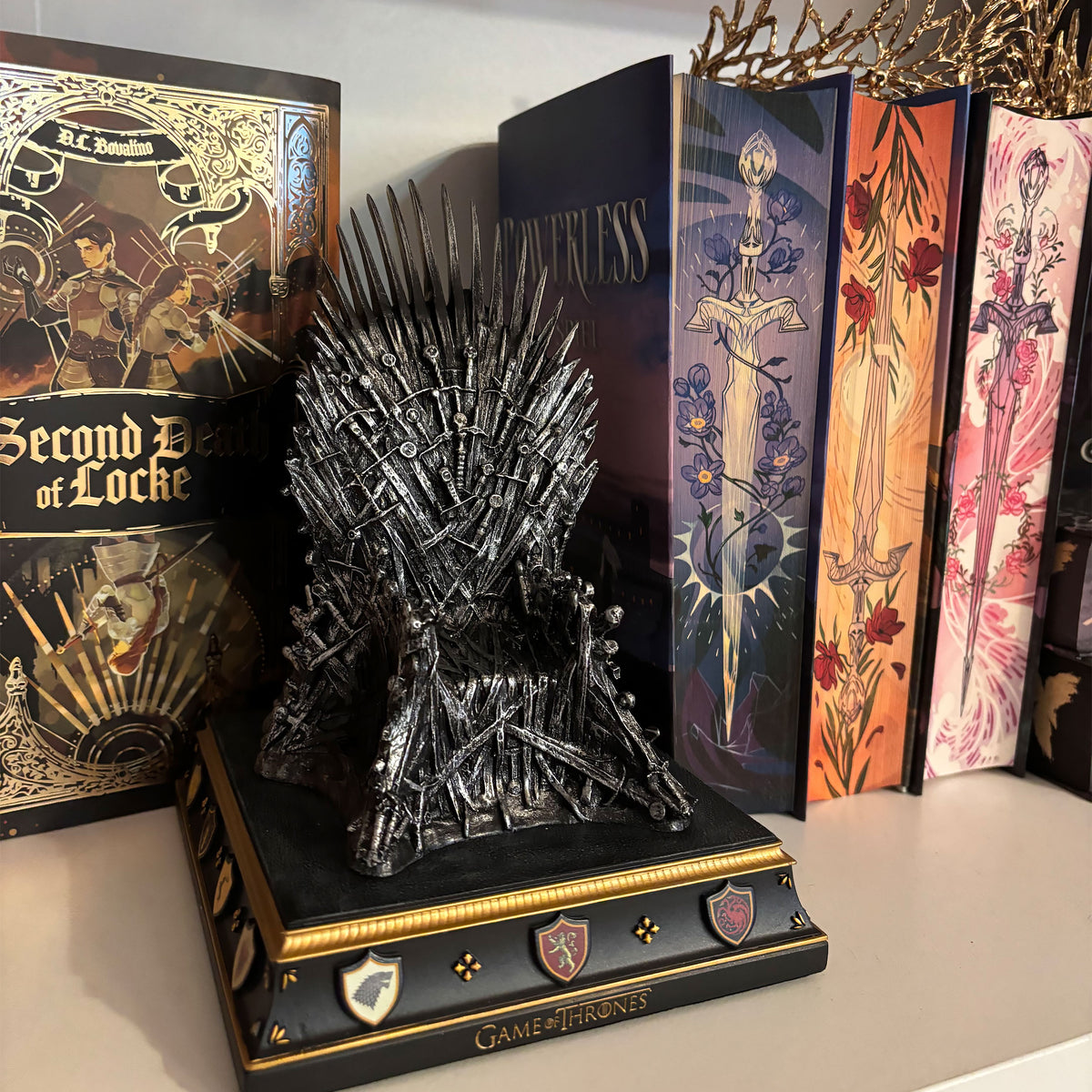 Produktbild Game of Thrones - Järntronen Bokstöd