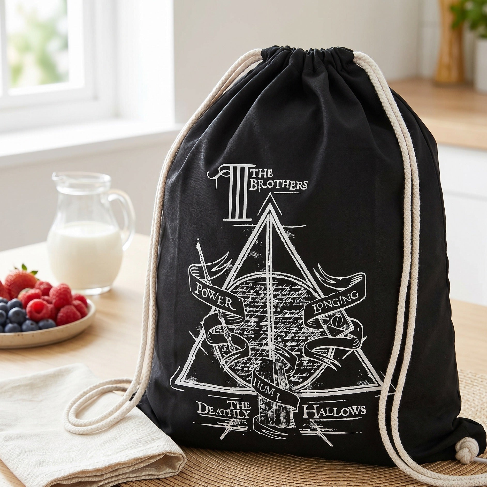 Produktbild Harry Potter - De tre bröderna svart sportpåse