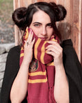 Produktbild Harry Potter - Gryffindor stickad halsduk gul-röd