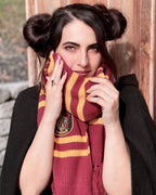 Produktbild Harry Potter - Gryffindor stickad halsduk gul-röd