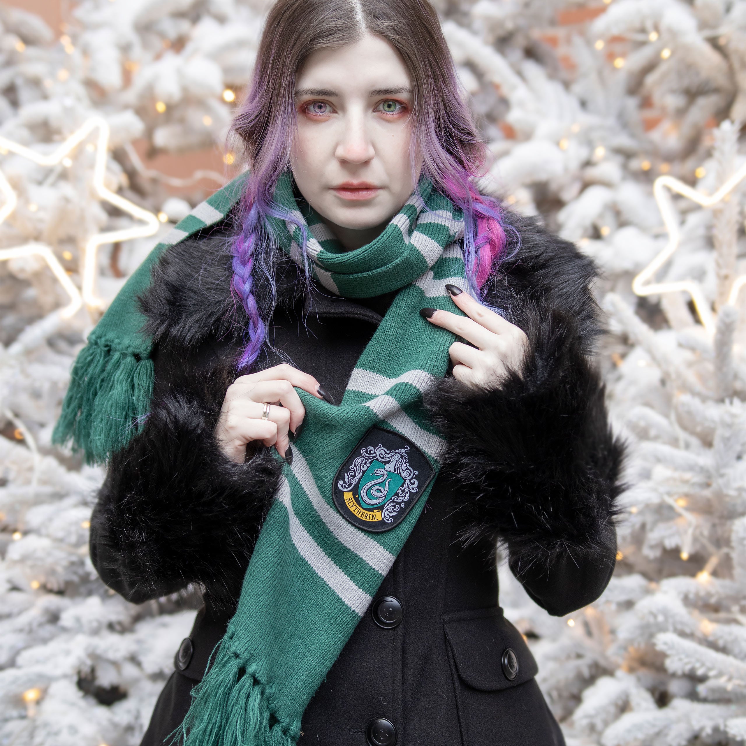 Produktbild Harry Potter - Slytherin stickad halsduk grå-grön