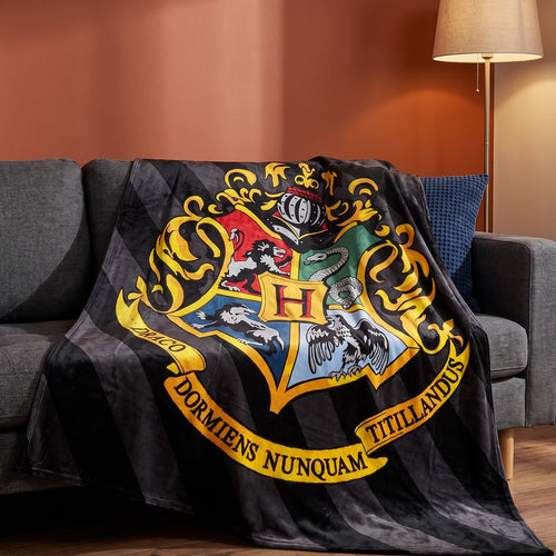 Produktbild Harry Potter - Hogwarts vapensköld fleecefilt