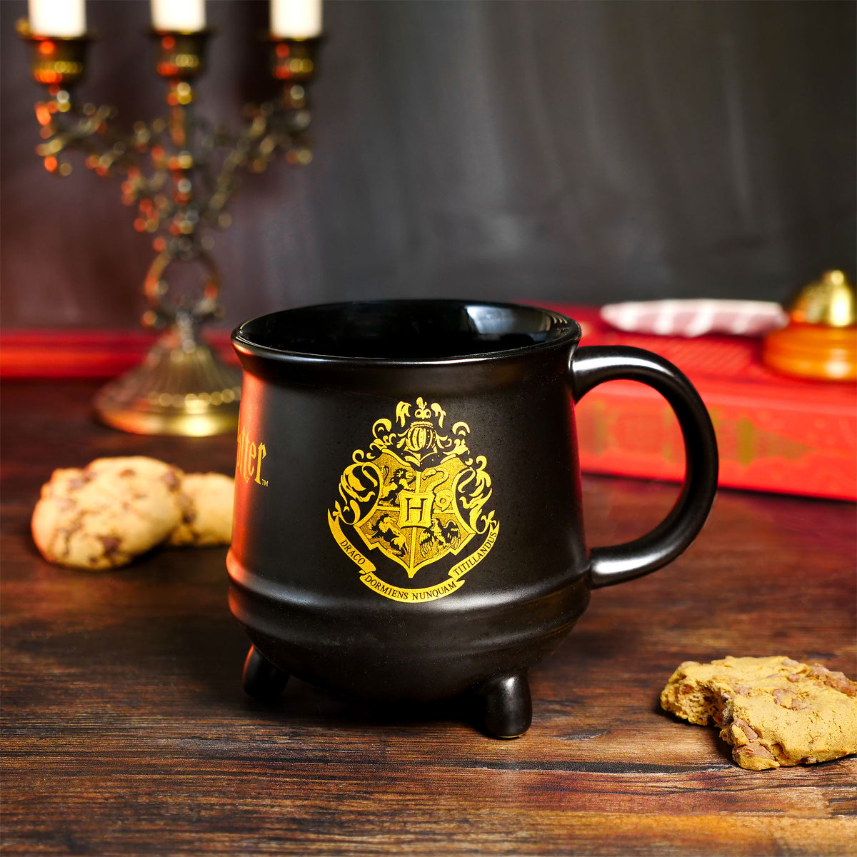 Produktbild Harry Potter - Hogwarts Kittel Mugg med emblem