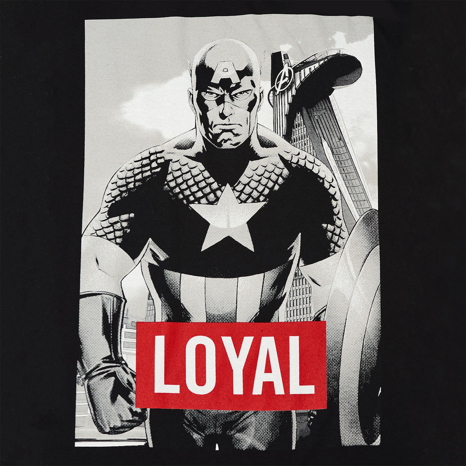 Produktbild Avengers - Captain America Loyal T-Shirt svart