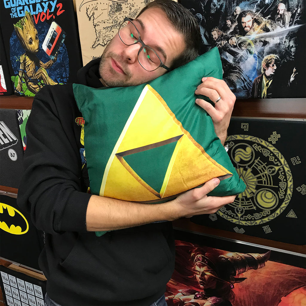 Produktbild Zelda - Hyrule Triforce Logotyp Kudde
