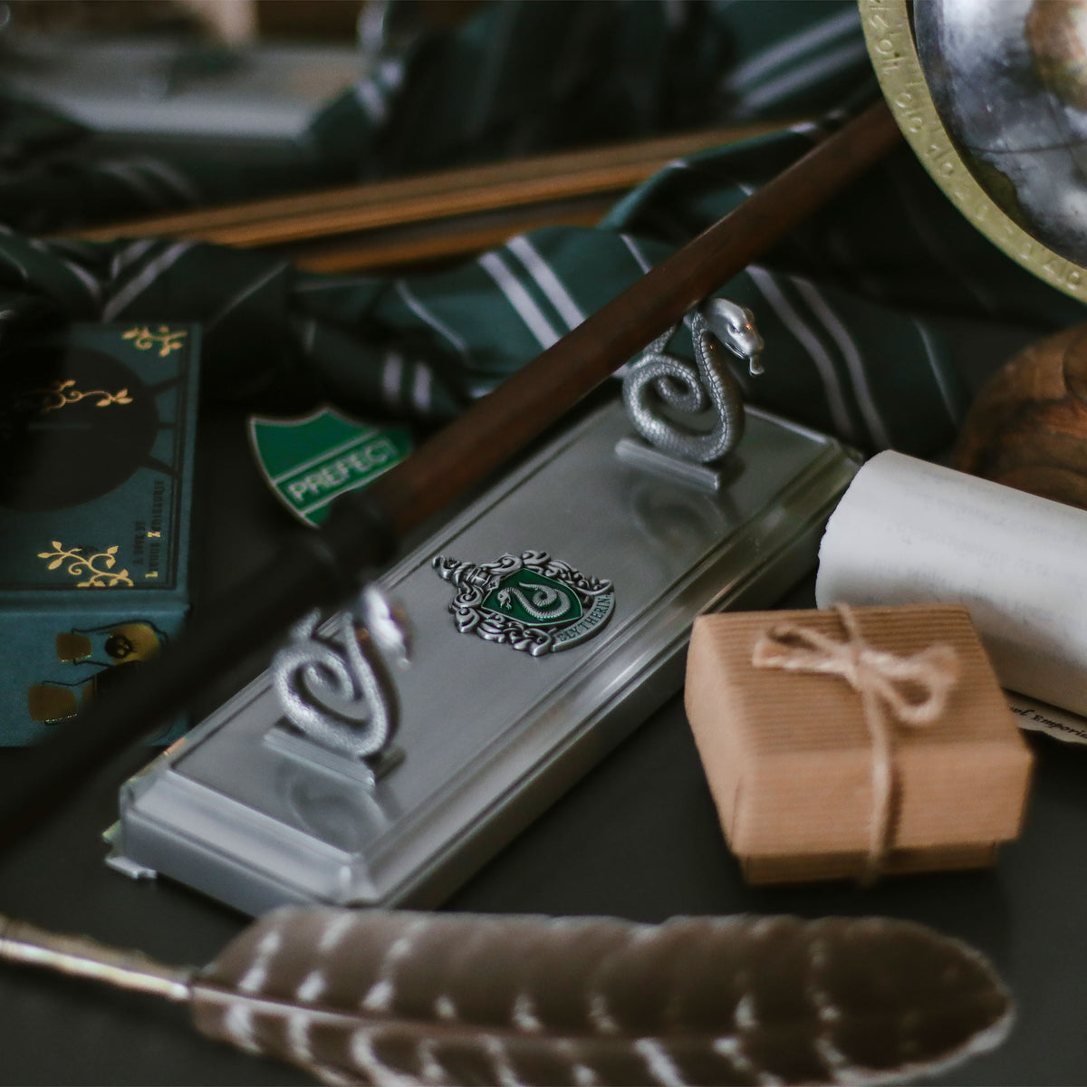 Produktbild Harry Potter - Slytherin trollstavshållare