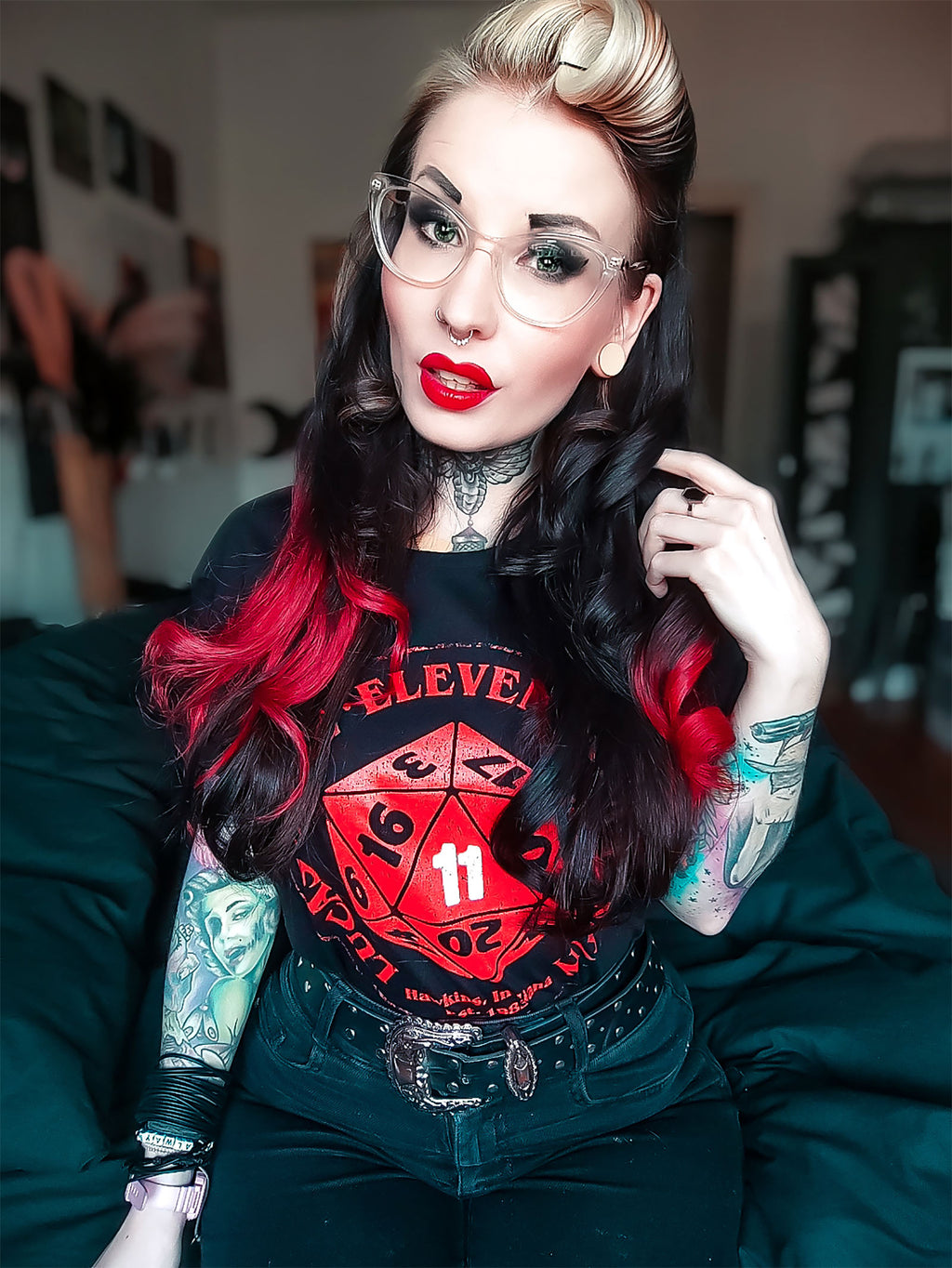 Produktbild Eleven Dice T-shirt för Stranger Things-fans