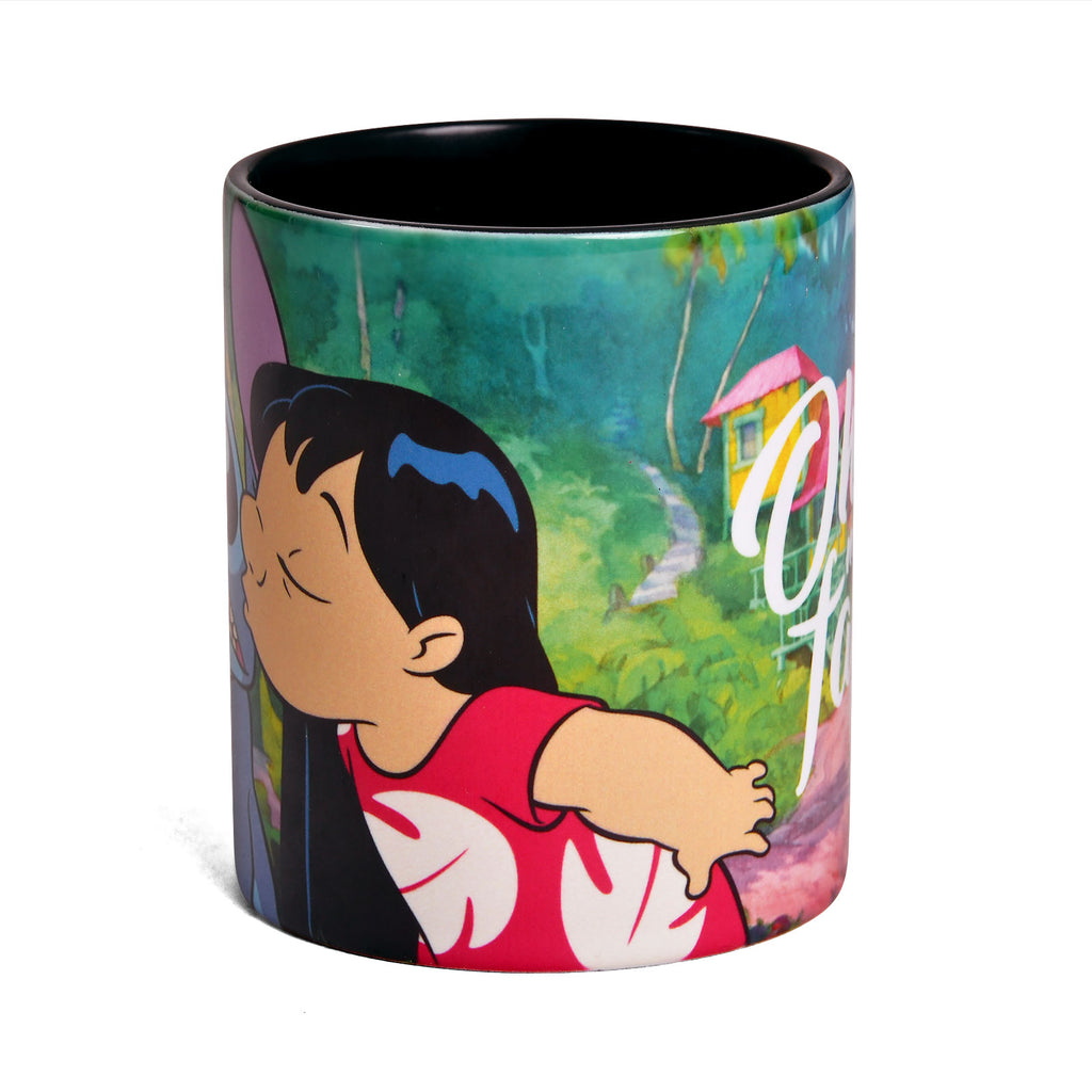 Produktbild Lilo & Stitch - Ohana betyder familj mugg