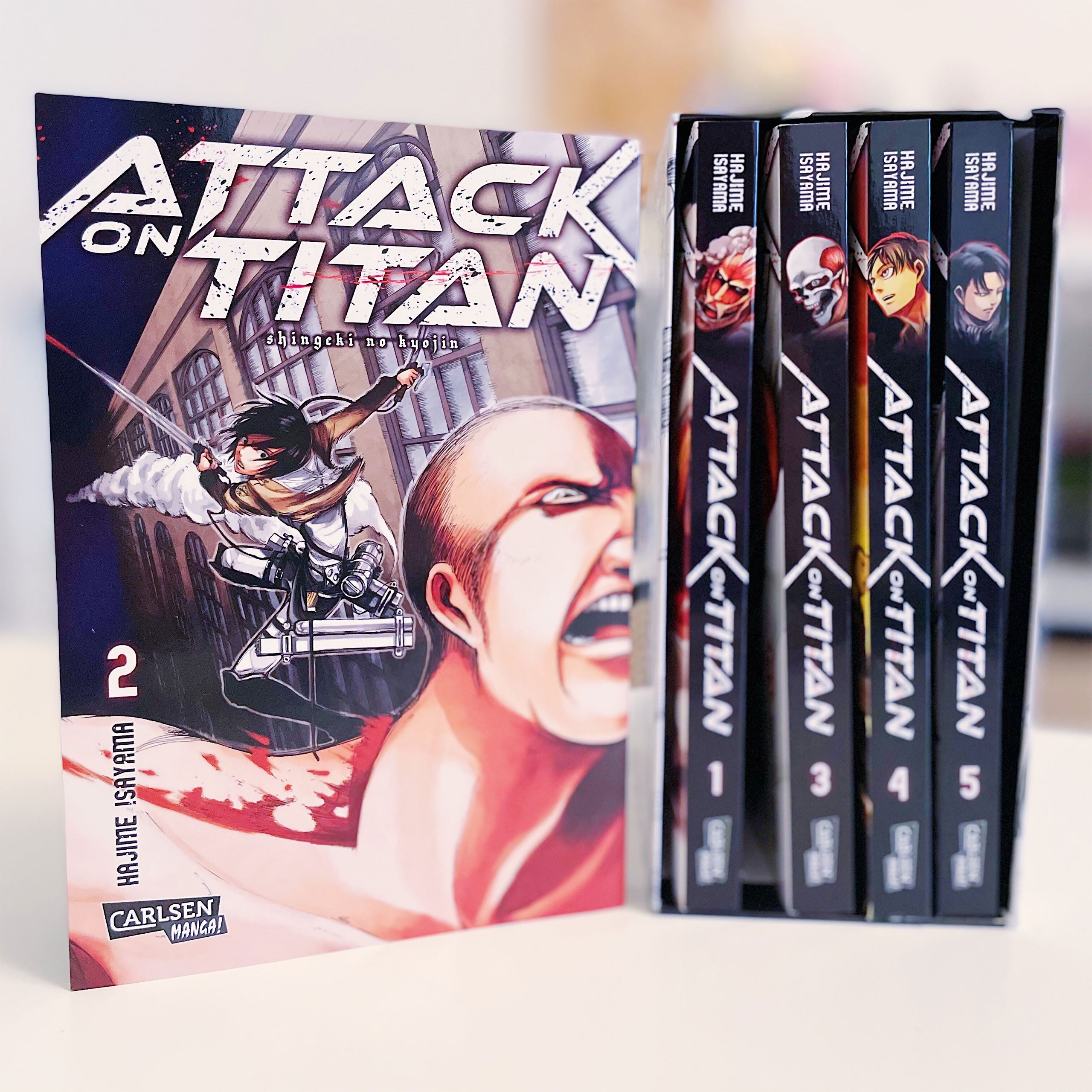 Produktbild Attack on Titan - Samlarbox volym 1-5