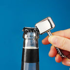 Produktbild Thors hammare nyckelring med flasköppnare