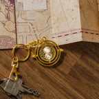 Produktbild Hermiones tidvändare nyckelring - Harry Potter