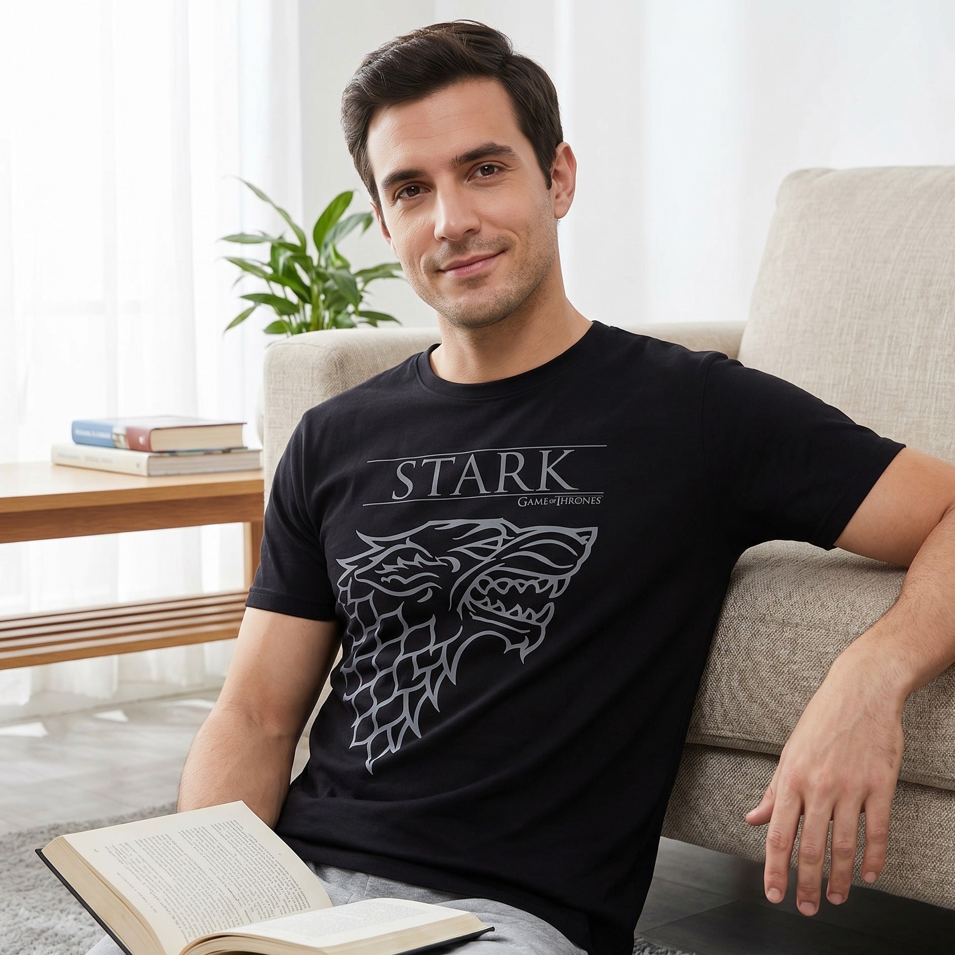 Produktbild Game of Thrones - House Stark T-shirt med skuggvarg svart