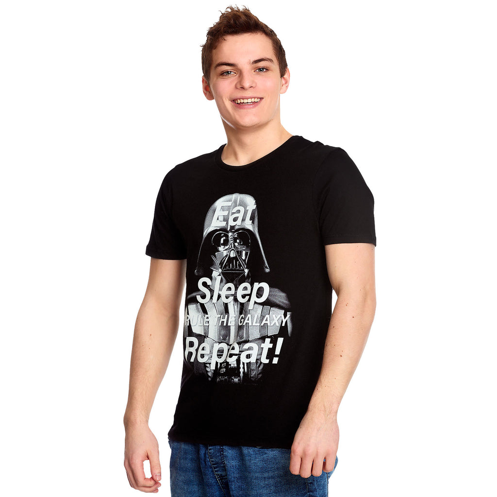 Produktbild Star Wars - Darth Vader Dagliga Rutiner T-shirt svart