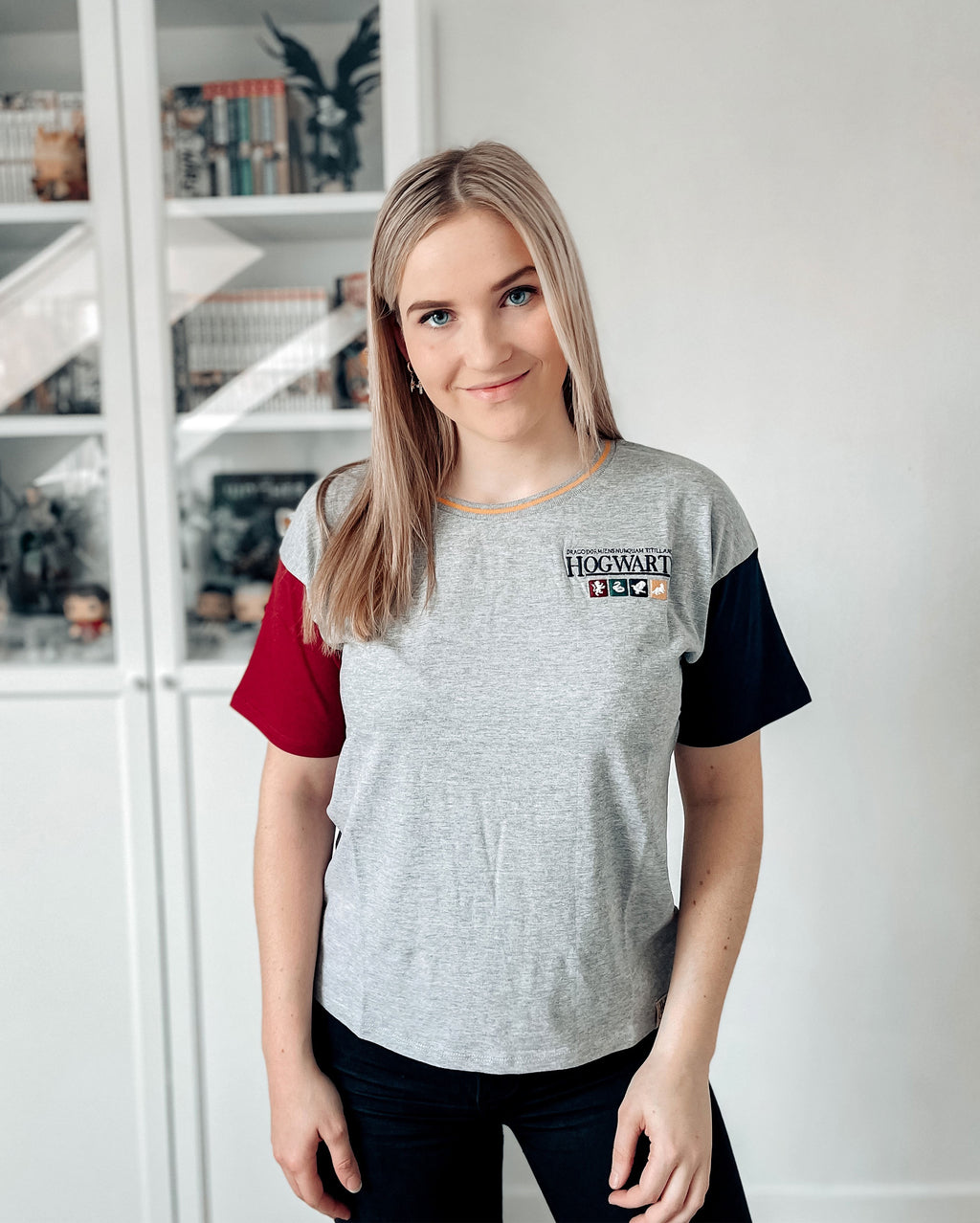 Produktbild Harry Potter - Hogwarts Crop Top dam grå