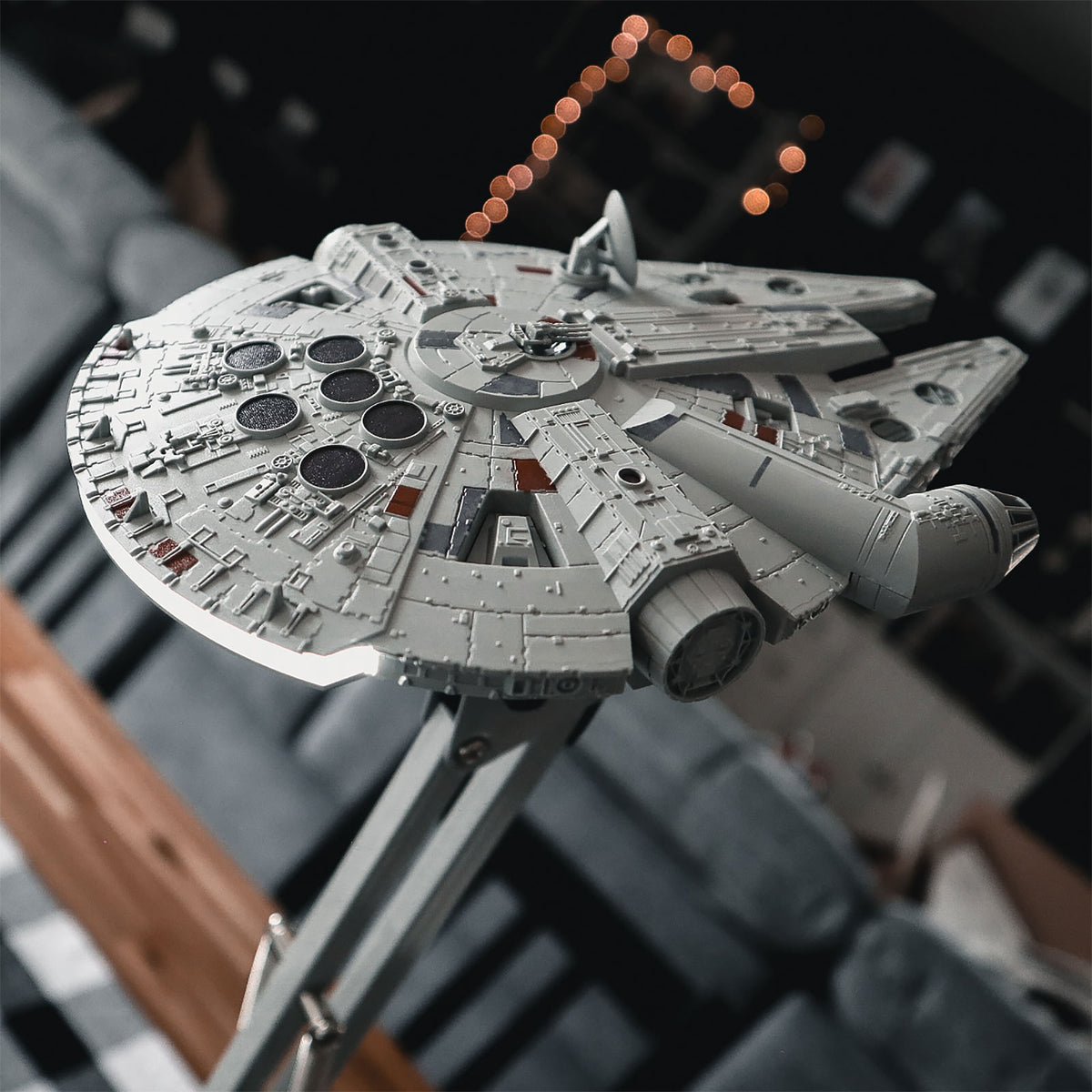 Produktbild Star Wars - Millennium Falcon Bordslampa