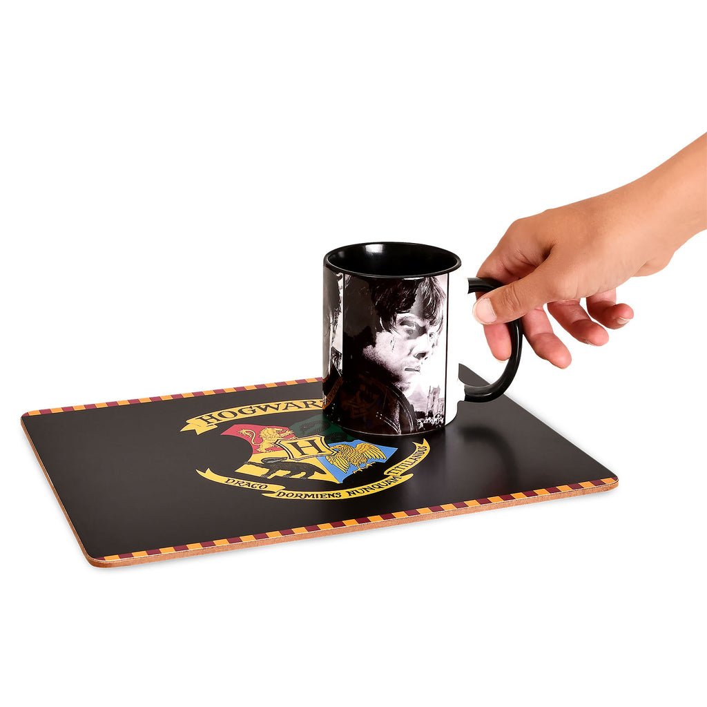 Produktbild Harry Potter - Hogwarts vapensköld bordstablett, 4-delad