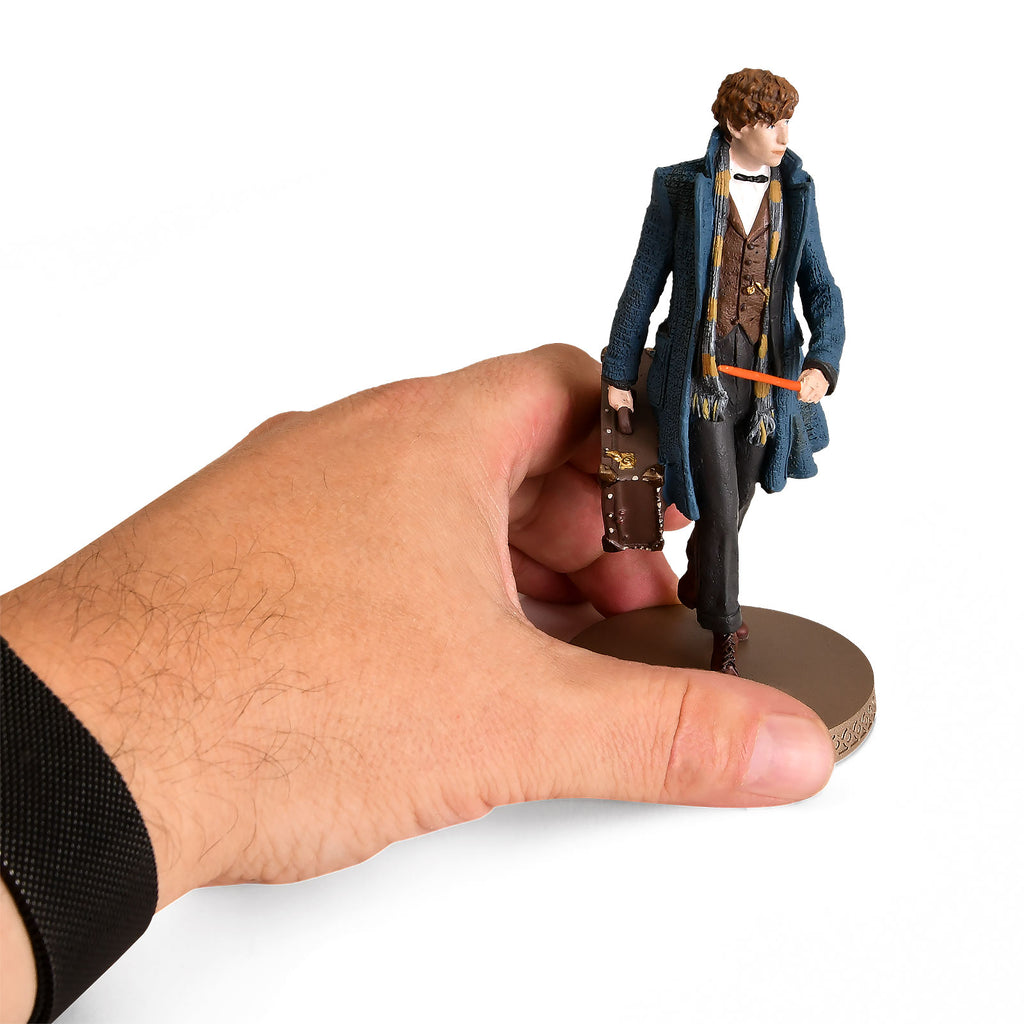 Produktbild Newt Scamander Hero Collector Figur 12 cm - Fantastiska Vidunder