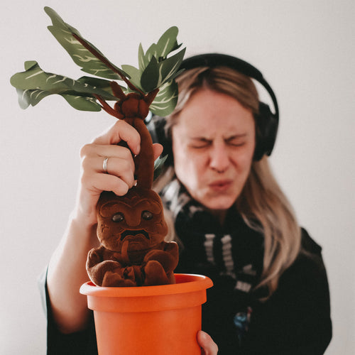 Produktbild Harry Potter - Plyschmandragora med ljud 35 cm