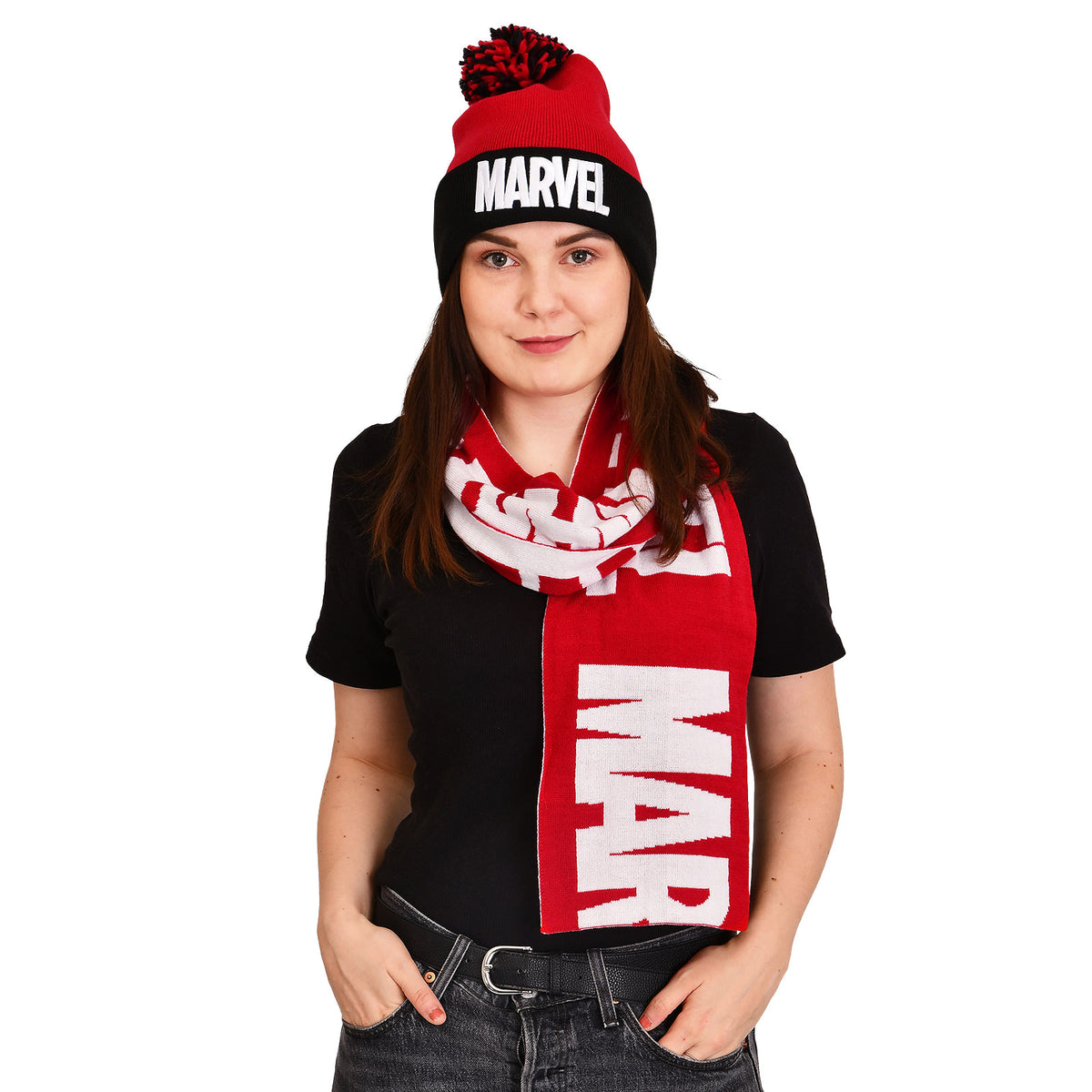Produktbild Marvel mössa och halsduk presentset