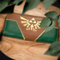 Produktbild Zelda - Hyrule-logotyp plånbok grön-brun