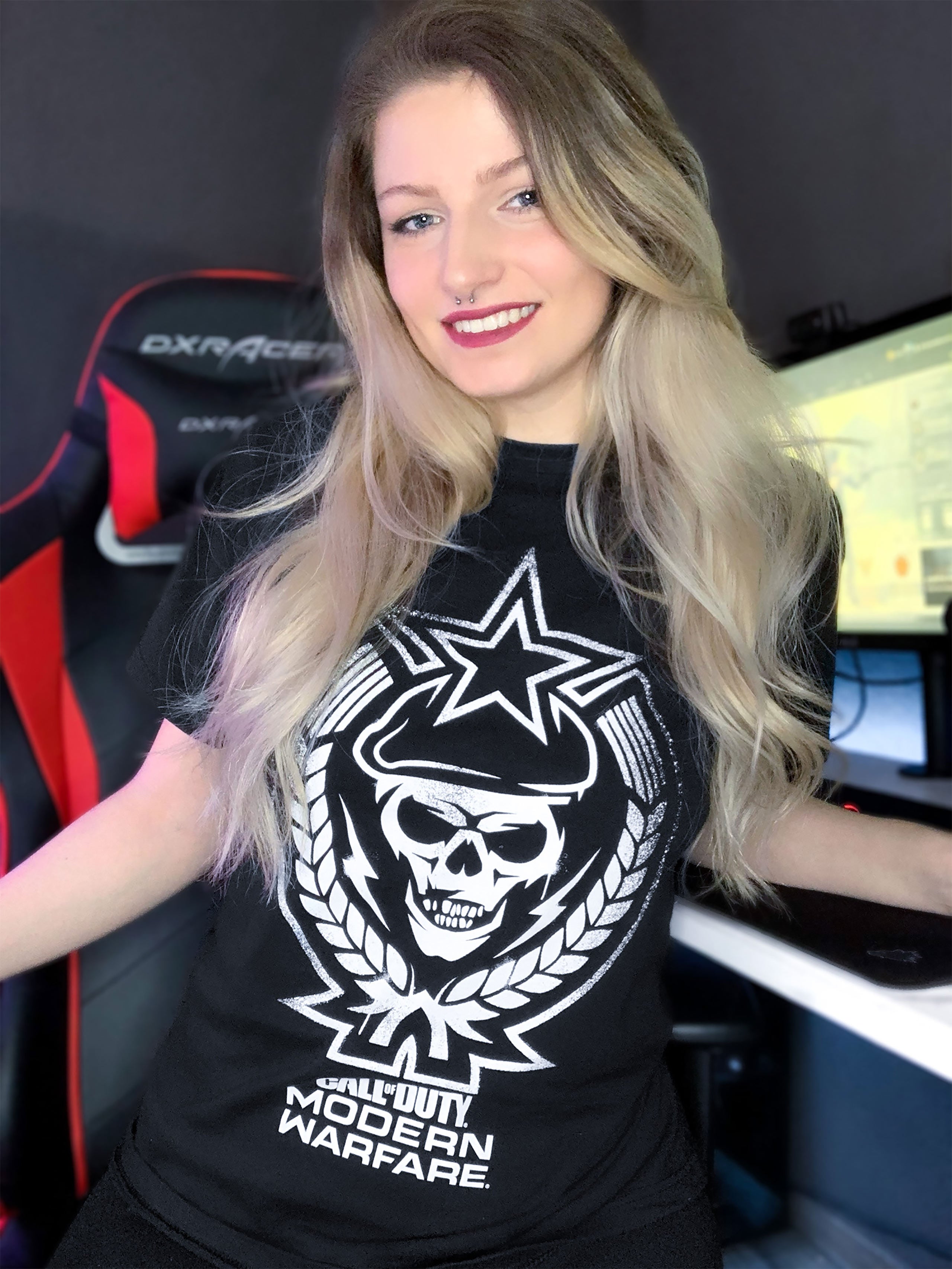 Produktbild Call of Duty - Skull Star T-shirt svart