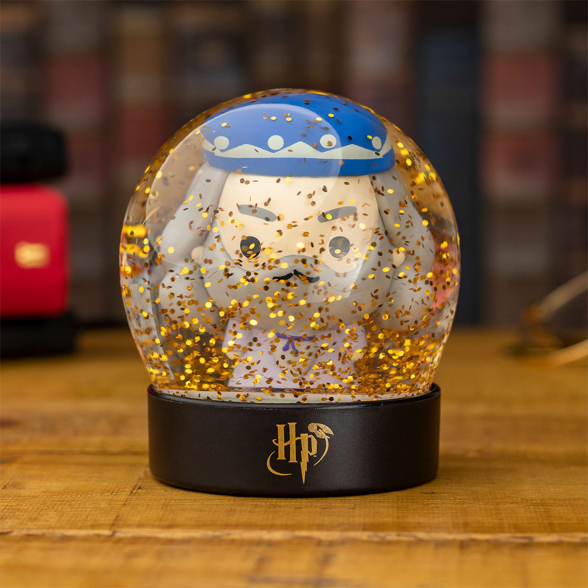 Produktbild Harry Potter - Dumbledore Chibi snökula med glitter