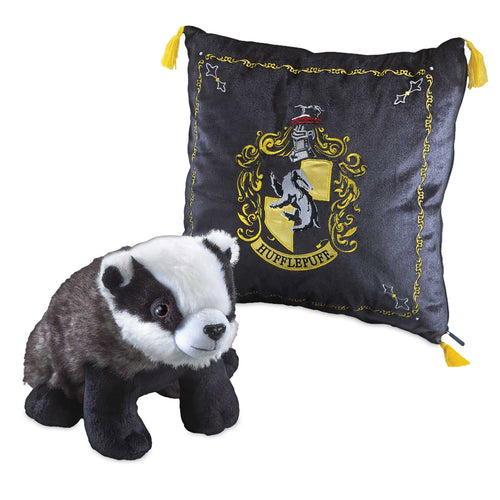 Produktbild Harry Potter - Hufflepuff kudde med emblem och plyschfigur