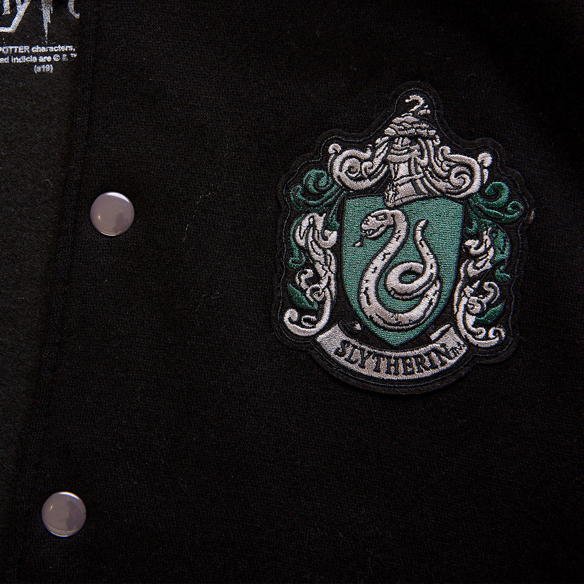 Produktbild Harry Potter - Slytherin-emblem Collegejacka
