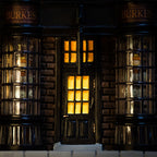 Produktbild Borgin & Burkes butik miniatyrreplika med belysning - Harry Potter