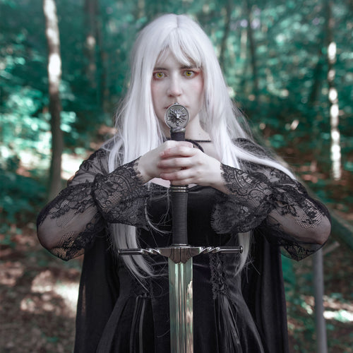 Produktbild Replika av Geralt av Rivias tvåhandssvärd med slida för Witcher-fans