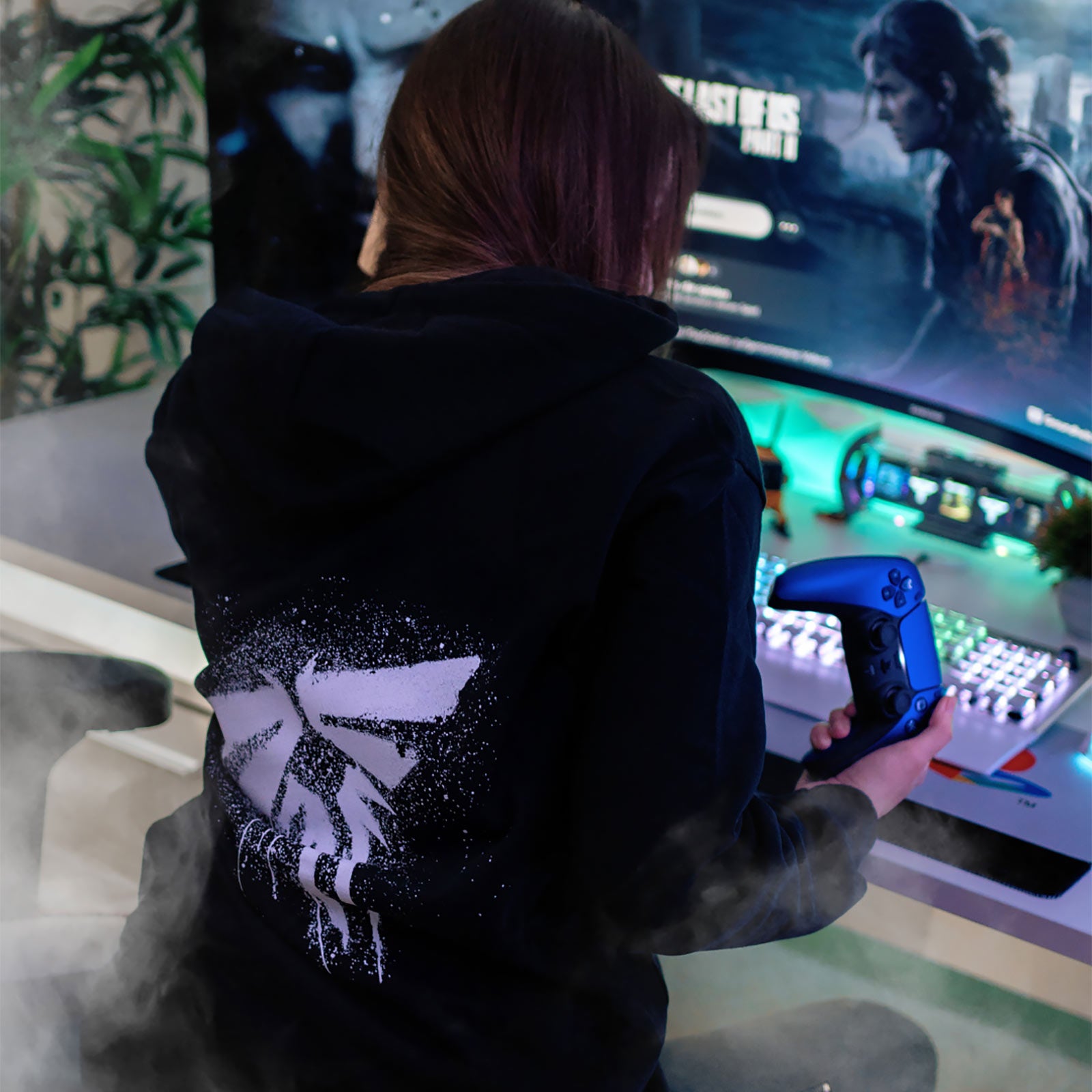 Produktbild The Last of Us - Fireflies Logo huvtröja svart