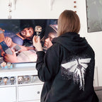 Produktbild The Last of Us - Fireflies Logo huvtröja svart