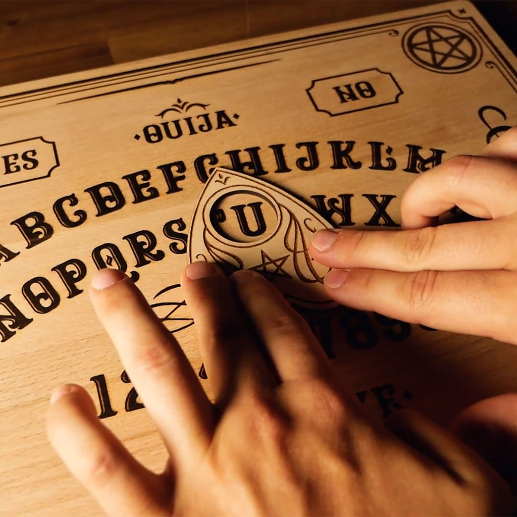 Produktbild Ouija-bräda i bokträ för Supernatural-fans
