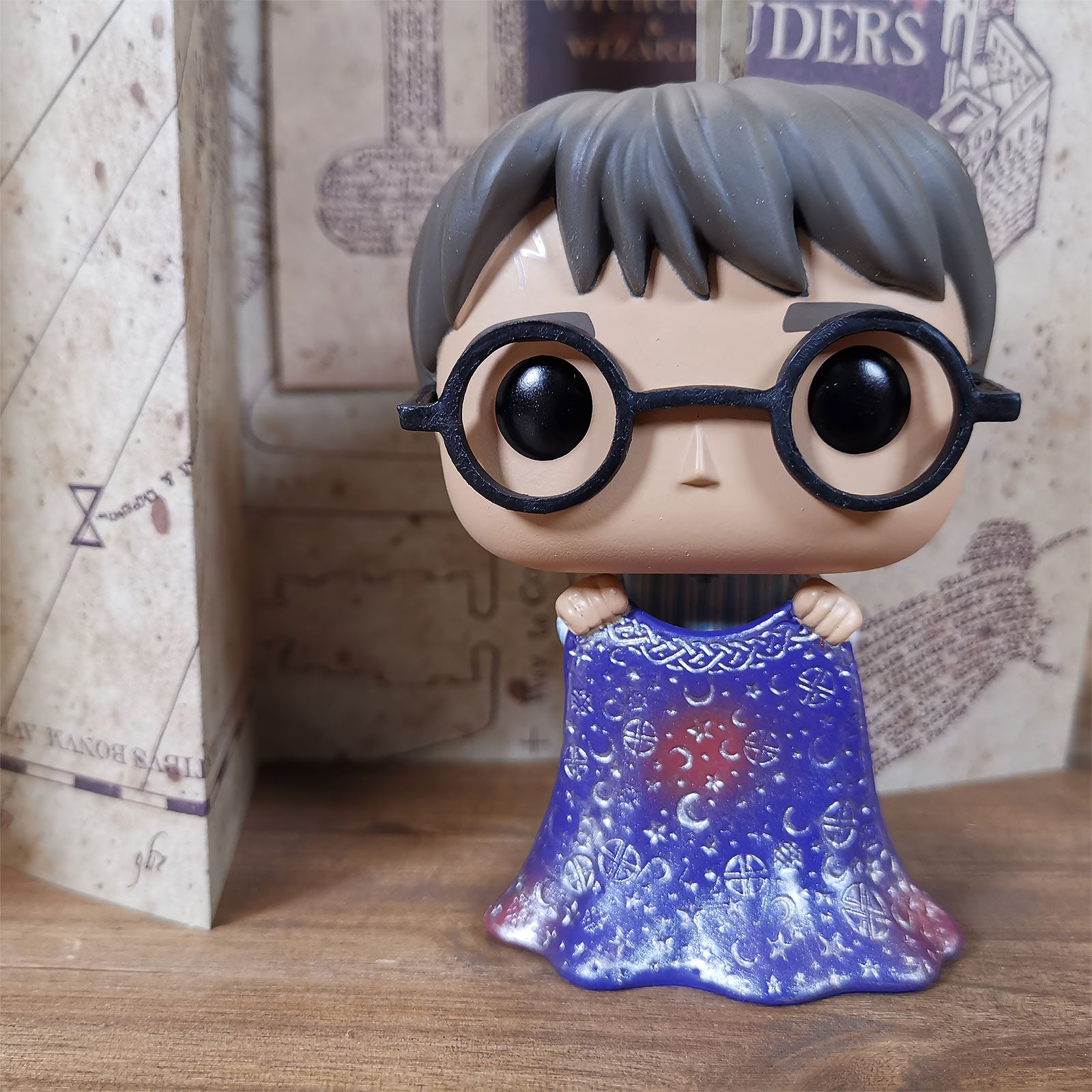 Product image Harry Potter with Invisibility Cloak Funko Pop Figure
