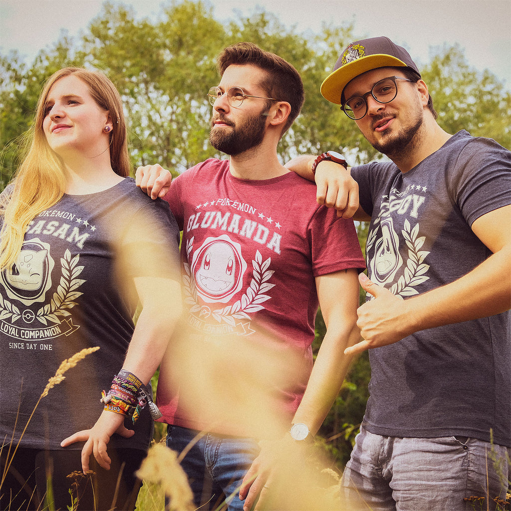 Produktbild Pokemon - Glumanda Loyal Companion T-shirt röd