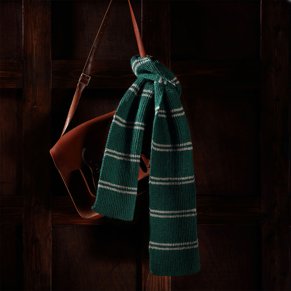 Produktbild Harry Potter - Slytherin Halsduk Stickningsset