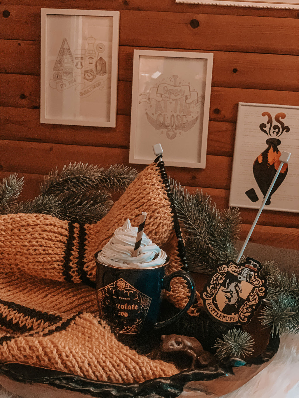 Produktbild Harry Potter - Hufflepuff Halsduk Stickset