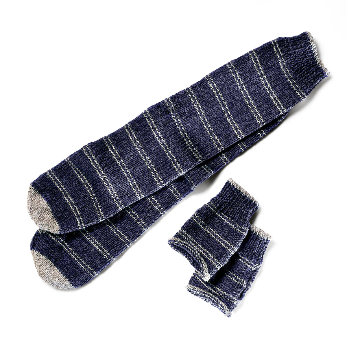 Produktbild Harry Potter - Ravenclaw stickningsset: handskar och strumpor