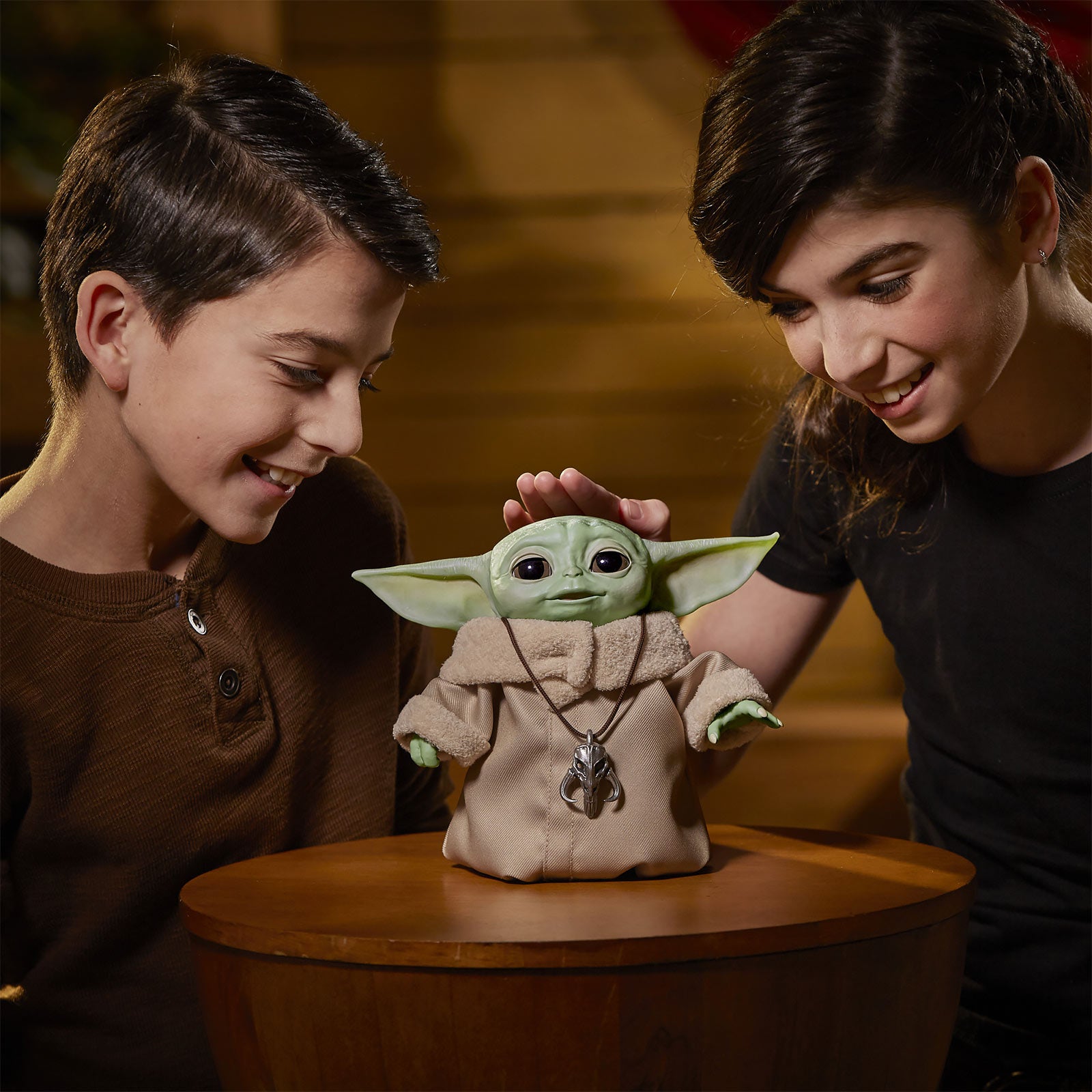Produktbild The Child-figur med rörelse och ljud 18 cm - Star Wars The Mandalorian