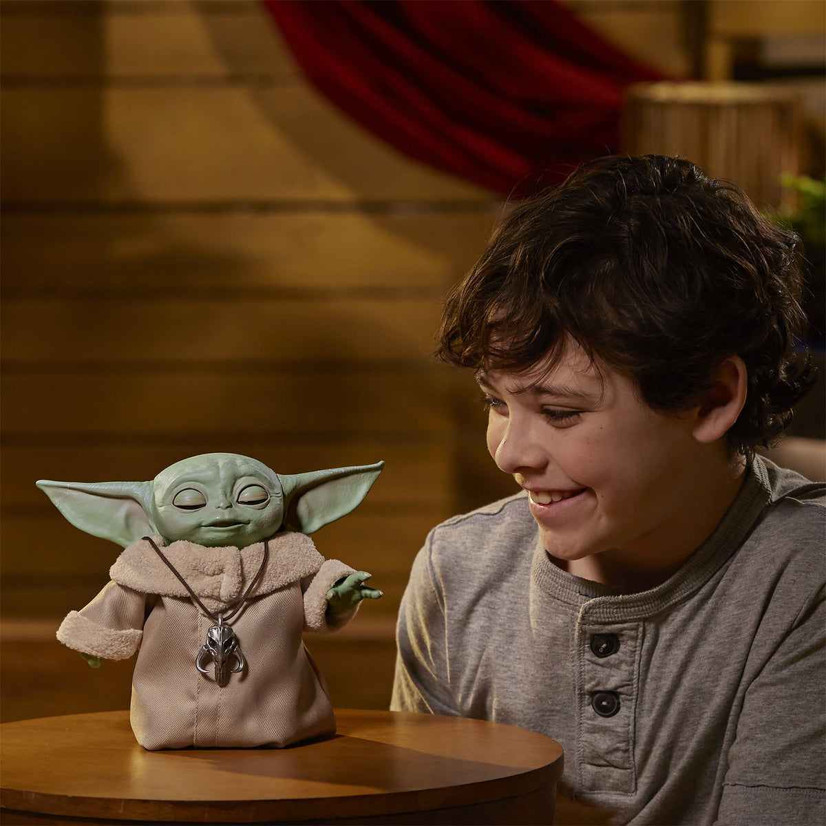 Produktbild The Child-figur med rörelse och ljud 18 cm - Star Wars The Mandalorian