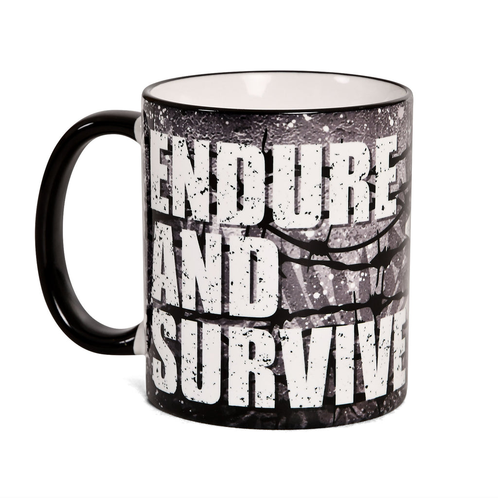Produktbild Endure and Survive-mugg för fans av The Last of Us