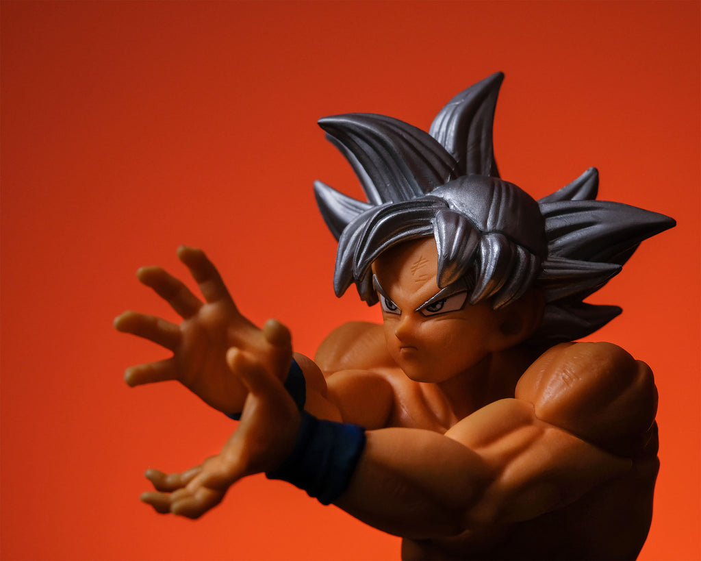 Produktbild Dragon Ball Super - Goku Ultra Instinct Figur 18cm