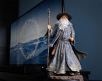 Produktbild Sagan om Ringen - Gandalf den Grå Classic Series Deluxe Figur 35 cm