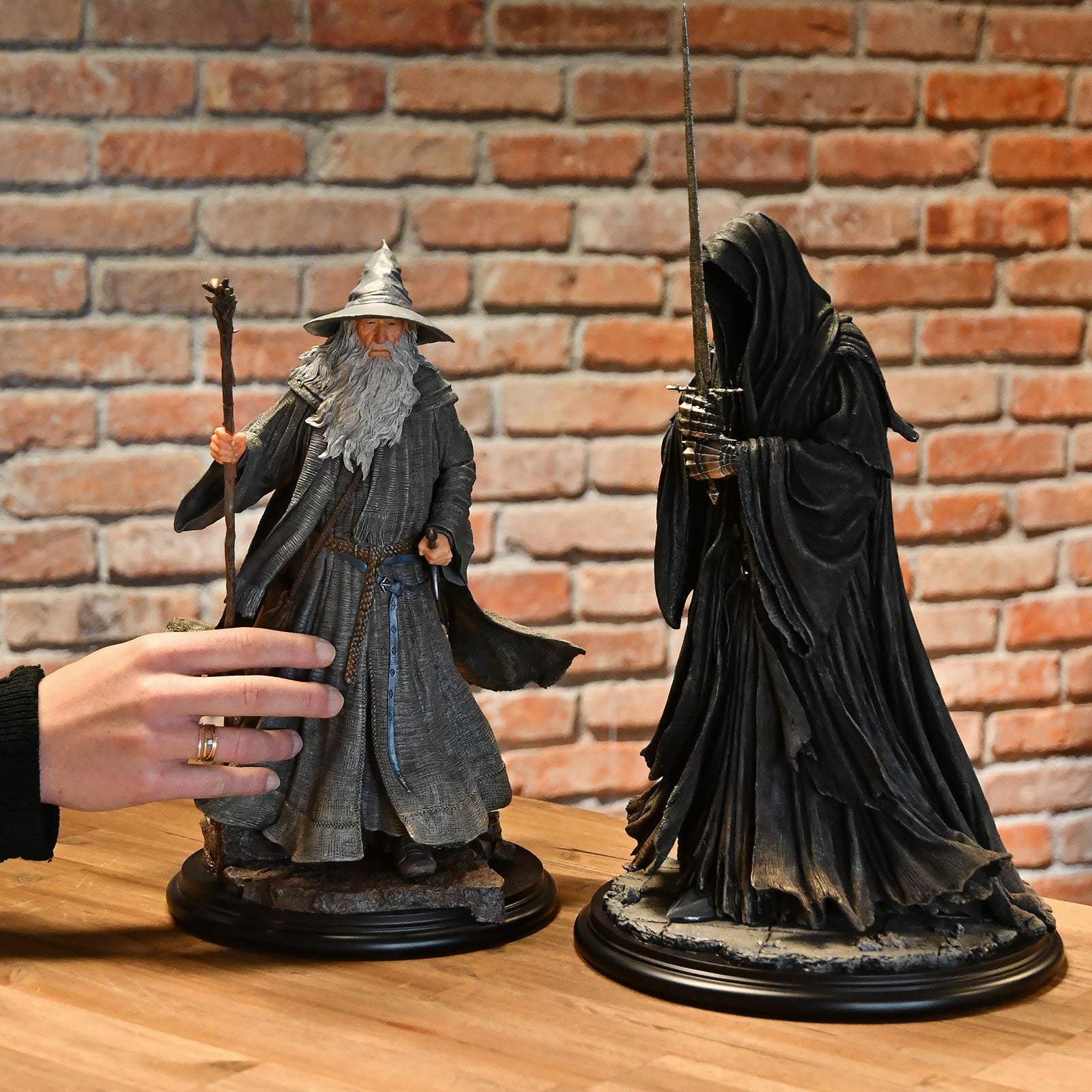 Produktbild Sagan om Ringen - Nazgûl Classic Series Deluxe-figur 46 cm
