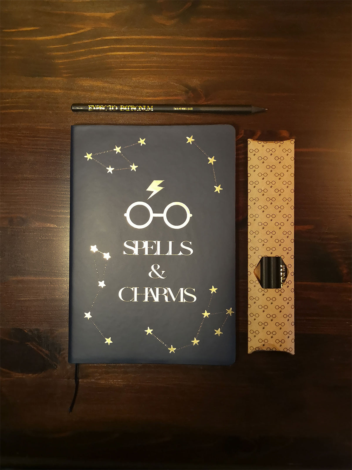 Produktbild Harry Potter - Trouble Finds Me Premium Presentset