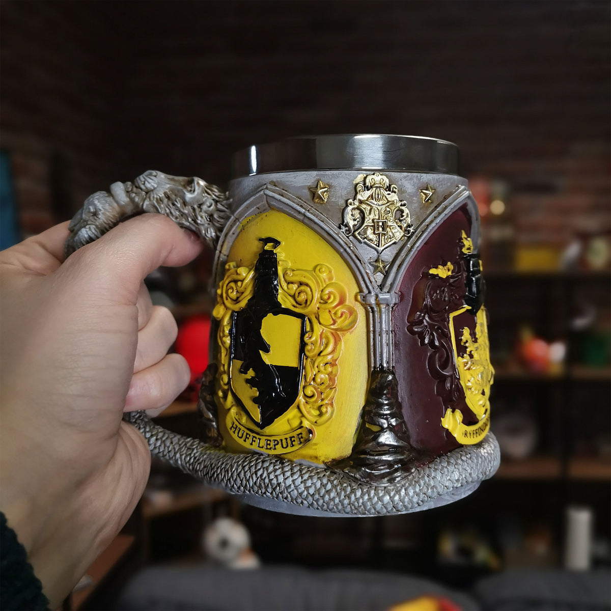 Produktbild Harry Potter - Hogwarts hus vapensköld-krus
