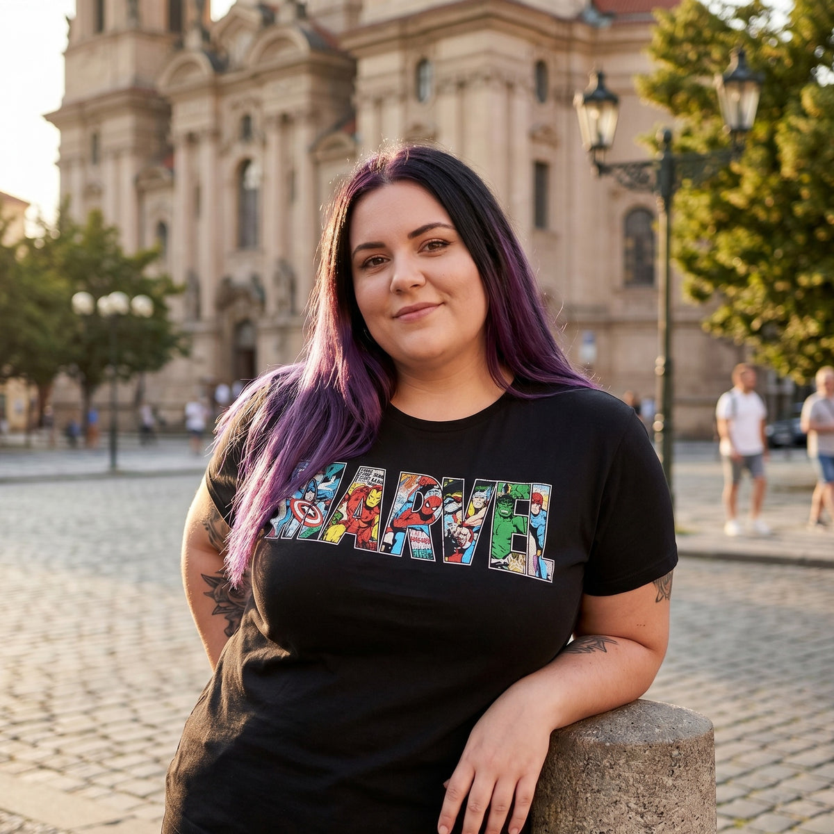 Produktbild Marvel - Comic Strip Logo T-shirt svart