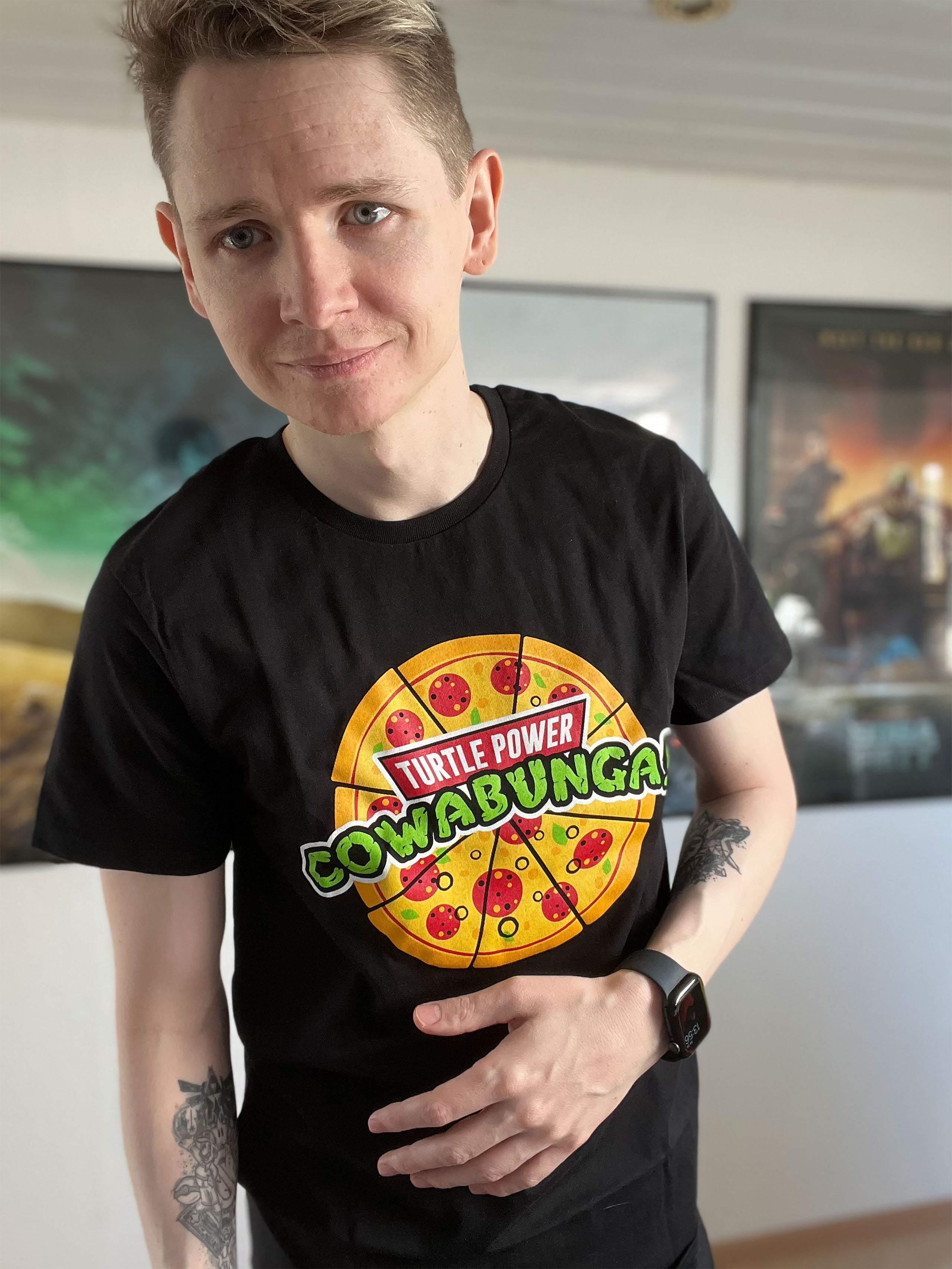 Produktbild Cowabunga Pizza T-shirt för Ninja Turtles-fans svart